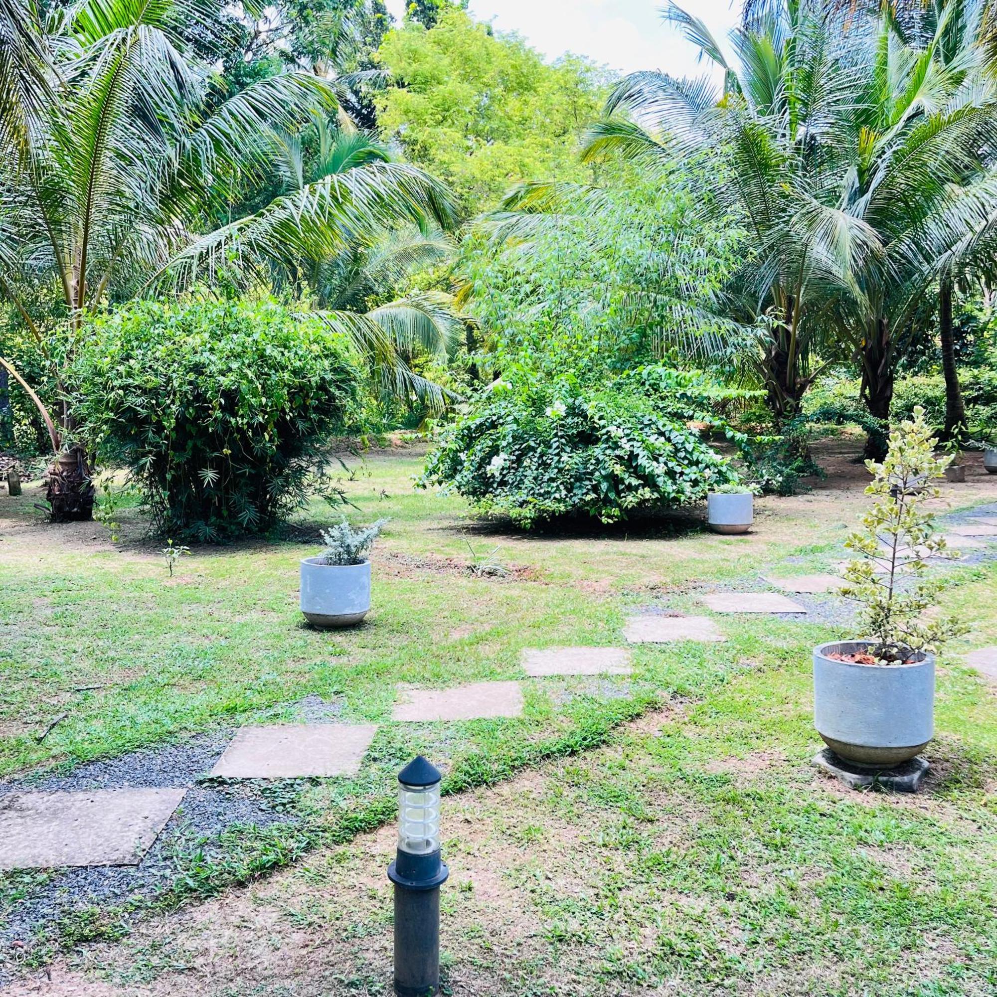 Hanguk Lanka Lagoon Villa Tangalle Exteriér fotografie