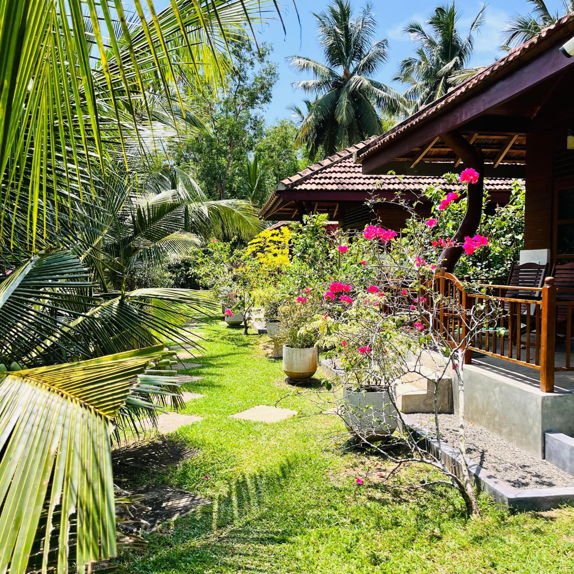 Hanguk Lanka Lagoon Villa Tangalle Exteriér fotografie